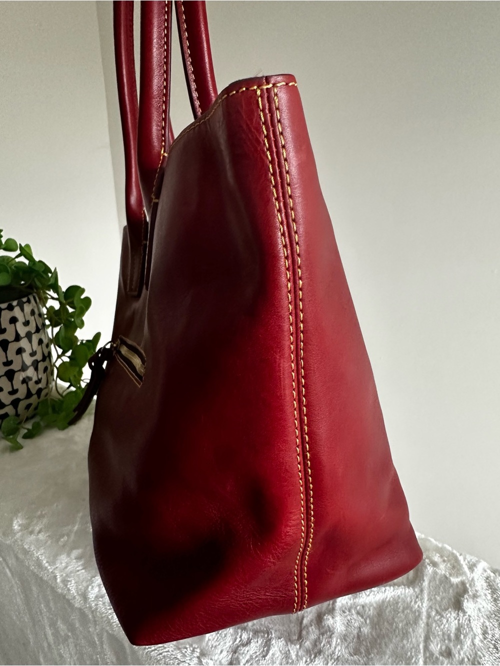 Dooney & Bourke Medium Russell Florentine Leather Toe in Bordeaux NWOT - Picture 6 of 12